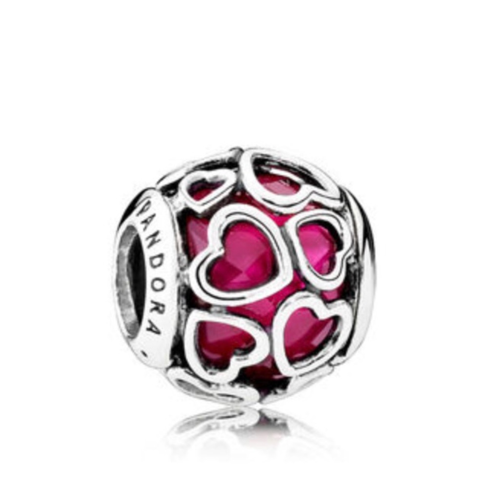 Pandora Love is All Around Charm, 791250czs